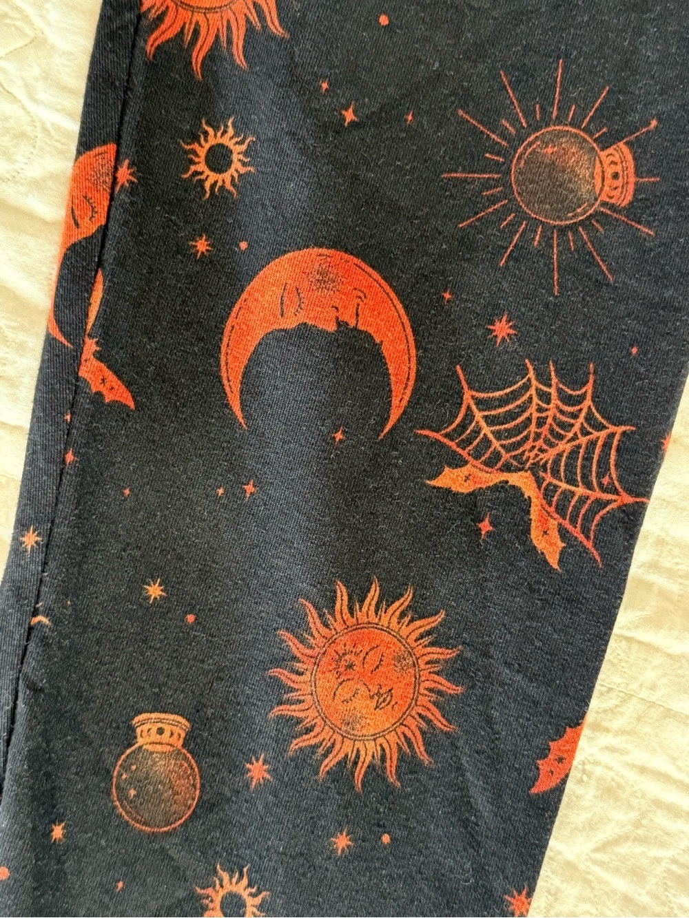 No Boundaries Black Cotton Tee - XS - Picture 4 of 5